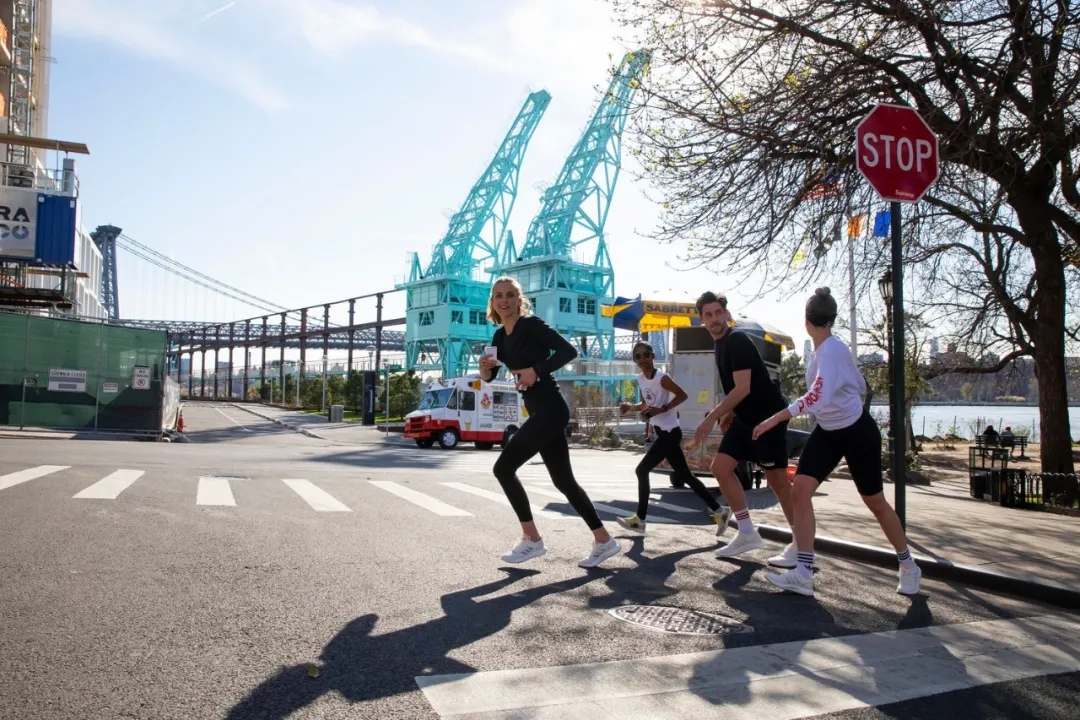 Adidas酷炫新品发布会5公里的试跑