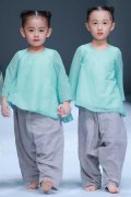 活动策划公司：THE YIAN STUDIOS ·陆恩华2018春夏新品发布会顺利举行